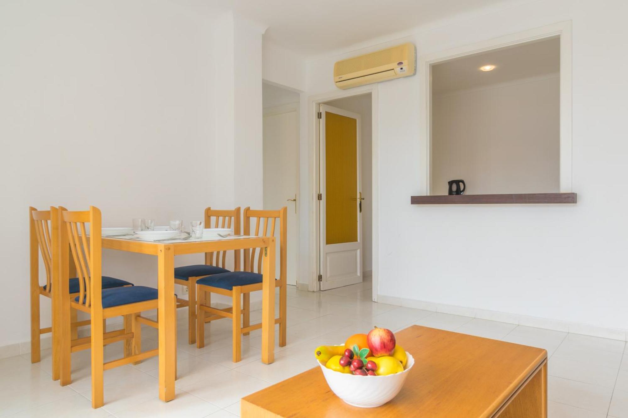 Apartamentos Massanet กันยาเมล ภายนอก รูปภาพ